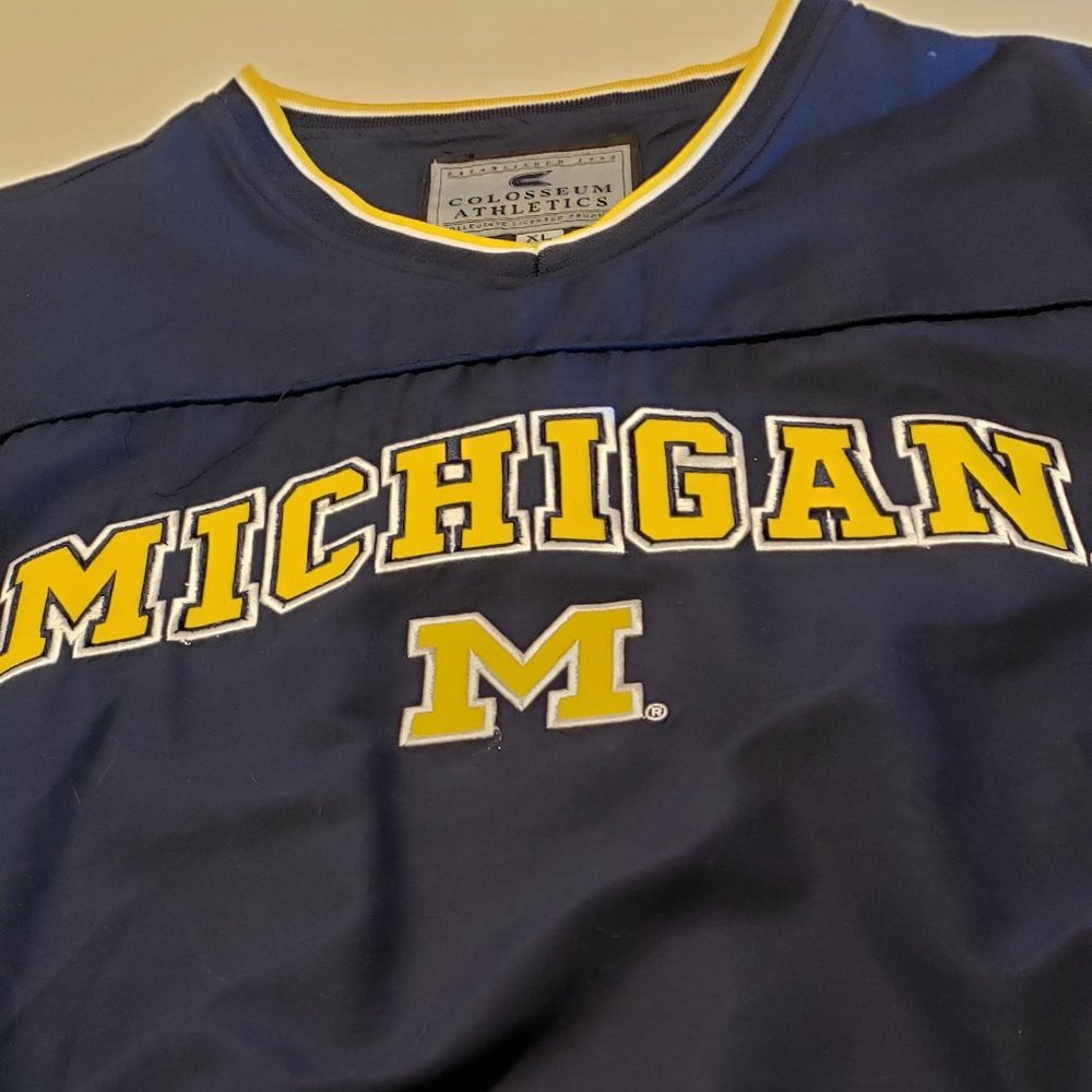 Michigan Wolverines Pull-Over Jacket